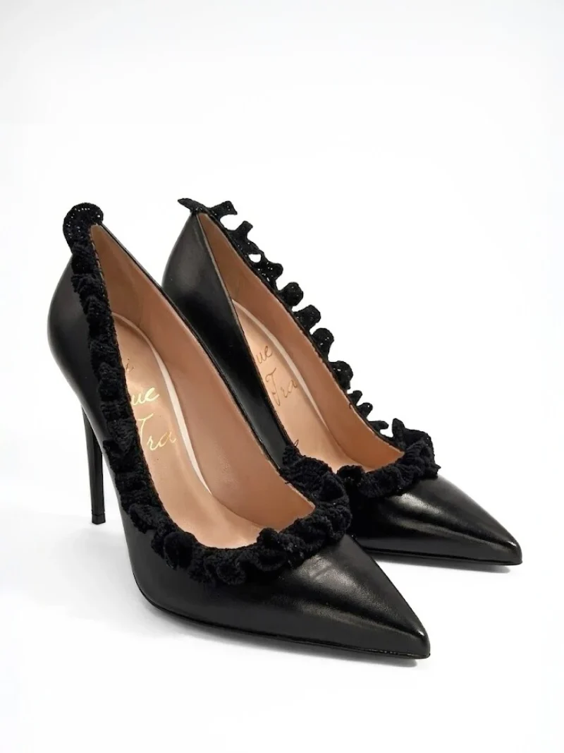 RAGUSA Décolleté in Pelle Nera con Tacco Stiletto-triquetra sicilia- scarpe particolari pelle